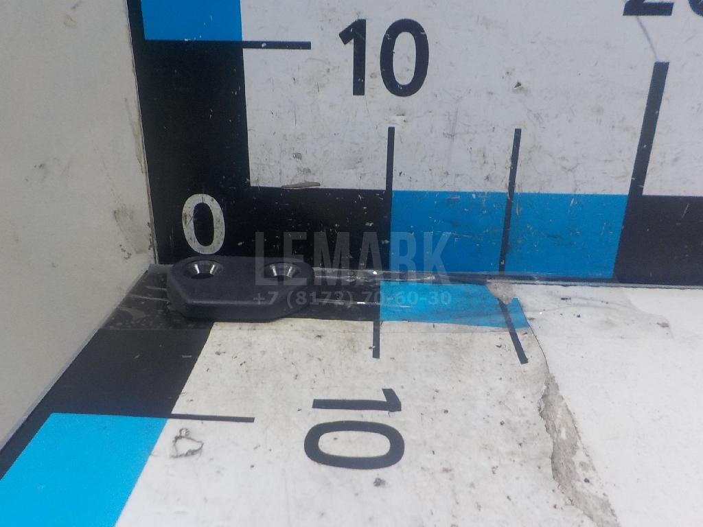 Отбойник крышки багажника 81738C9000 Hyundai-Kia