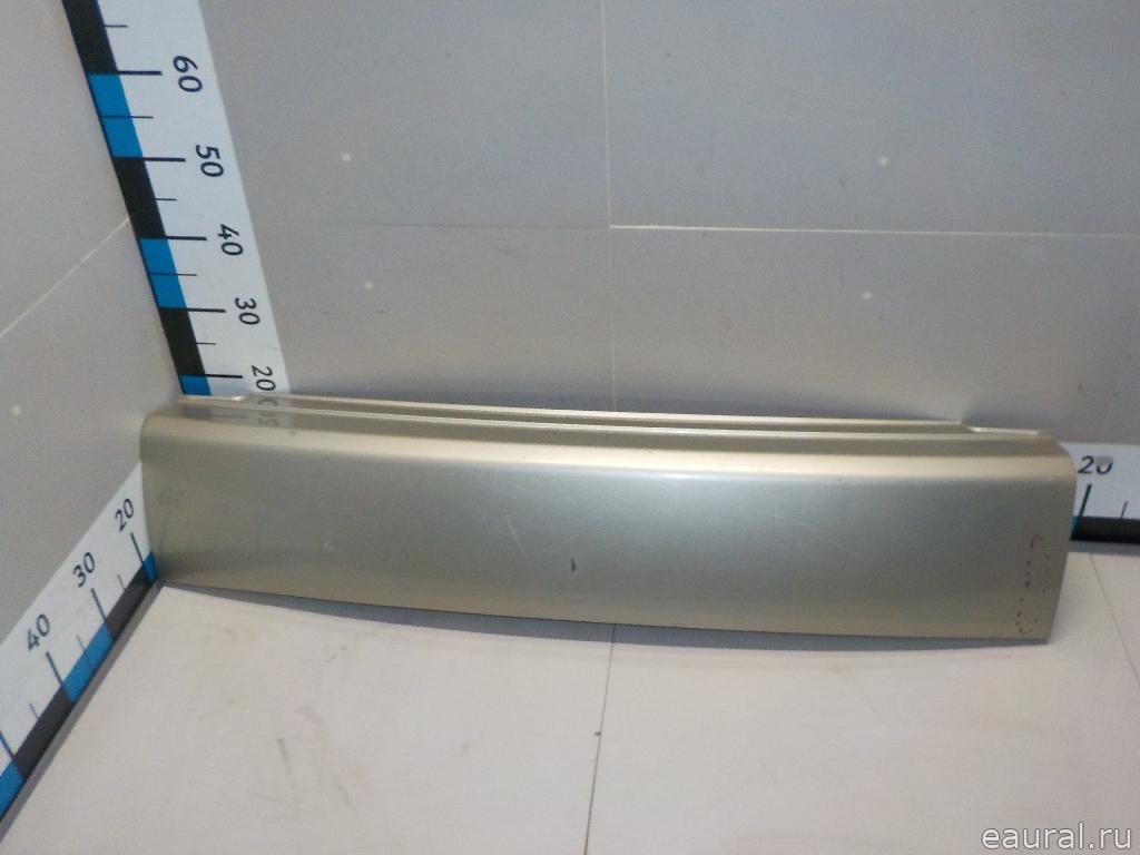 Накладка двери багажника