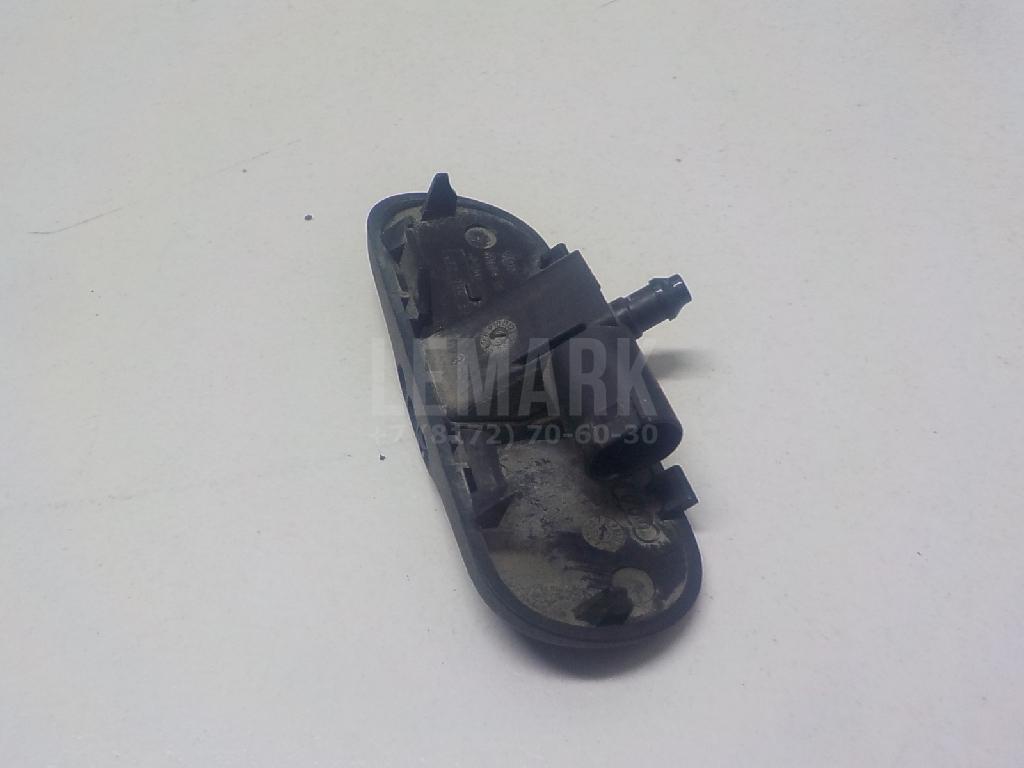 Форсунка омывателя лобового стекла для  BMW 5-serie F10/F11 2009-2016