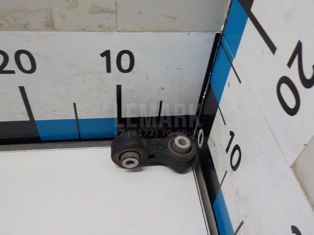Стойка заднего стабилизатора