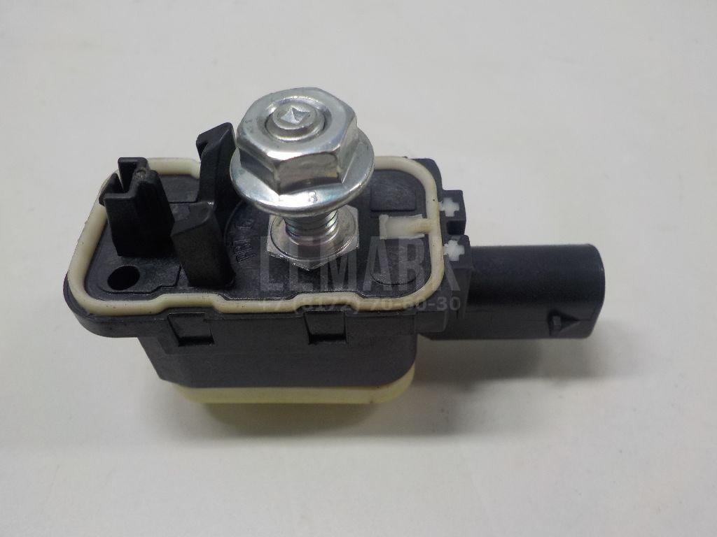 Датчик AIR BAG 7P0959354 VAG
