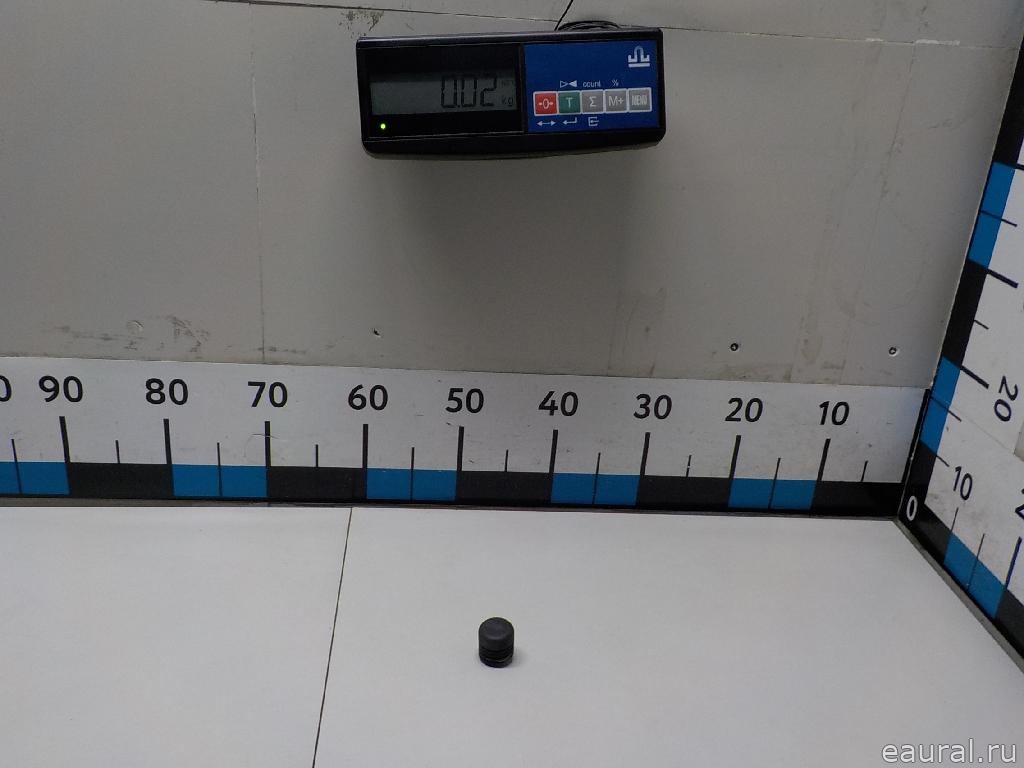 Отбойник капота