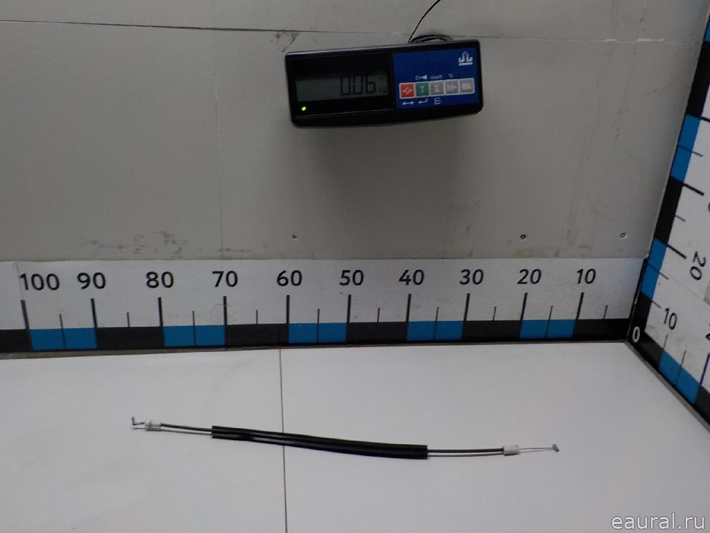 Трос открывания передней двери