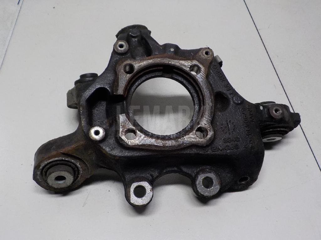 Кулак поворотный задний правый для  BMW 1-serie E82/E88 2007-2013