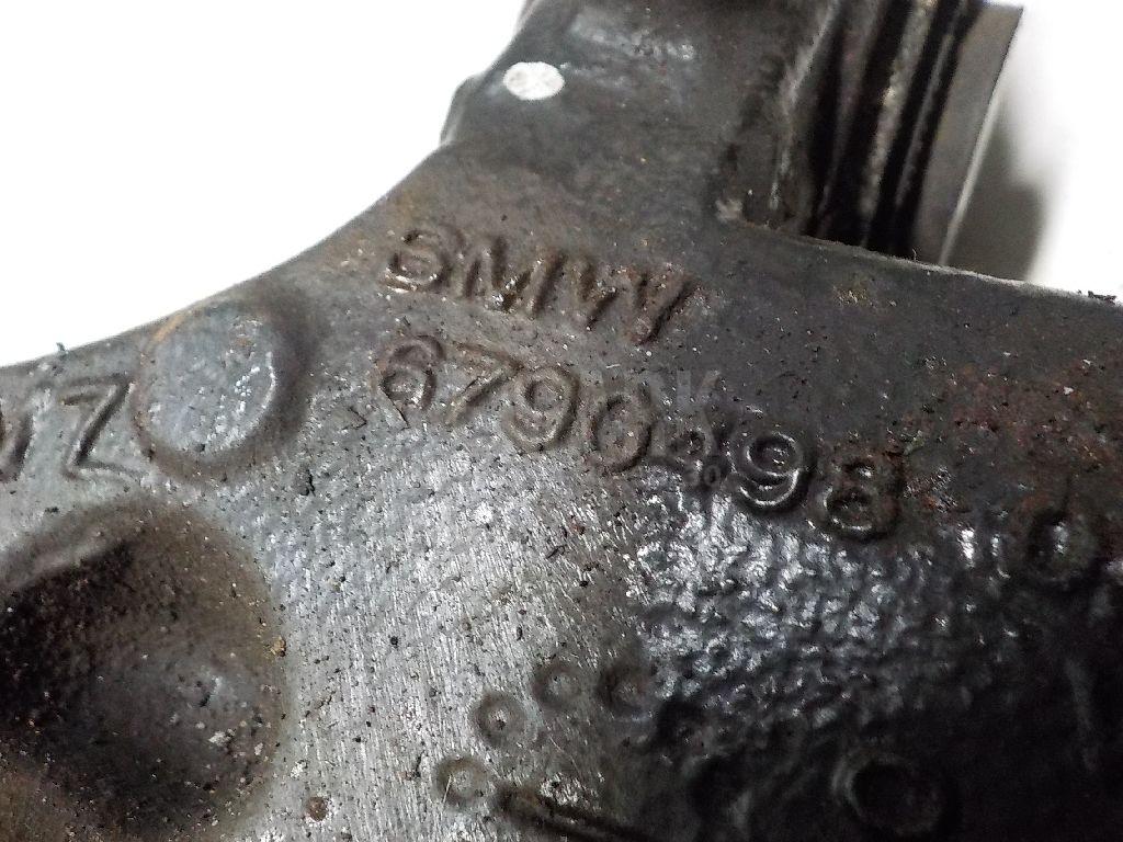 Кулак поворотный задний правый для  BMW 1-serie E82/E88 2007-2013