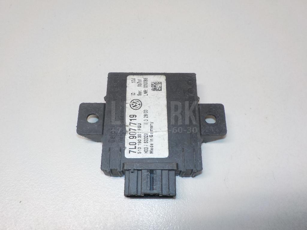 Блок электронный 7L0907719A VAG