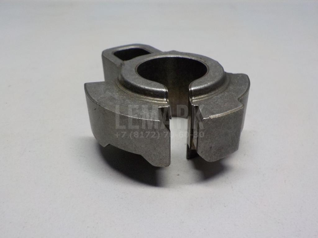 Вилка включения передачи 3326620070 Toyota