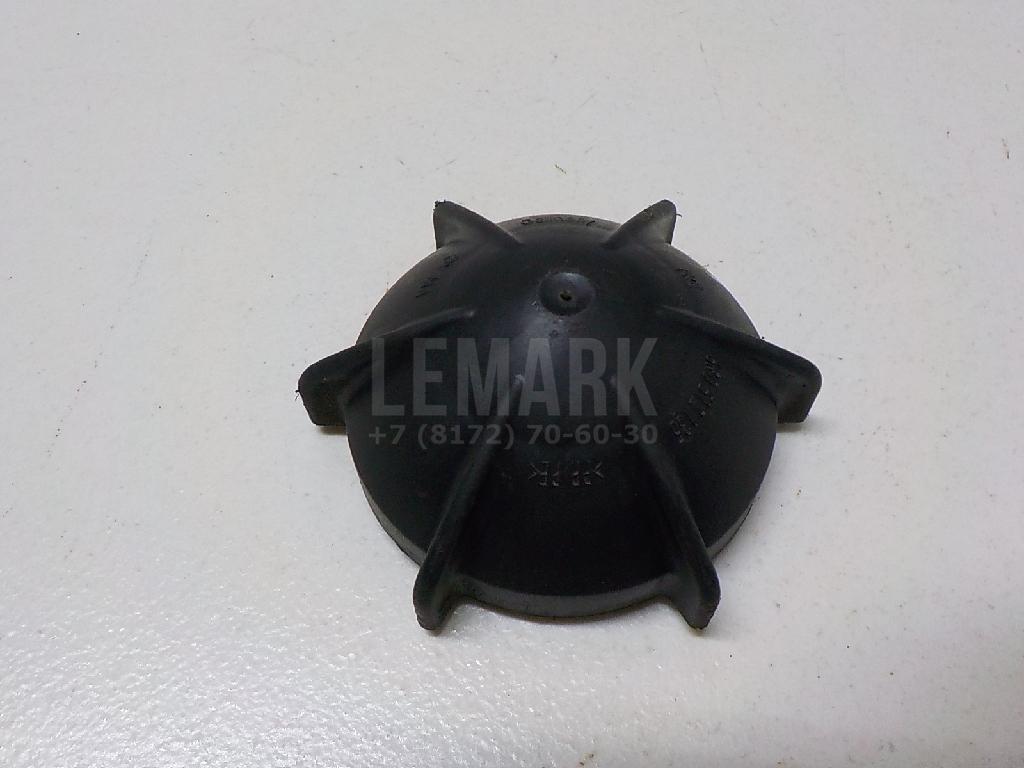 Пыльник гайки заднего амортизатора 6R0512135 VAG