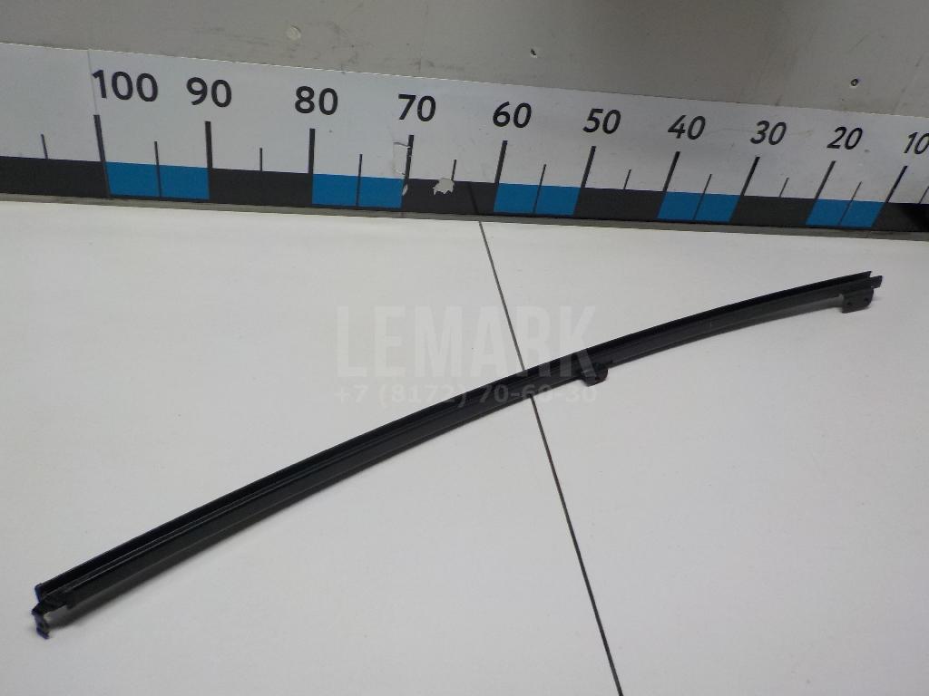 Направляющая стекла двери 6740860070 Toyota