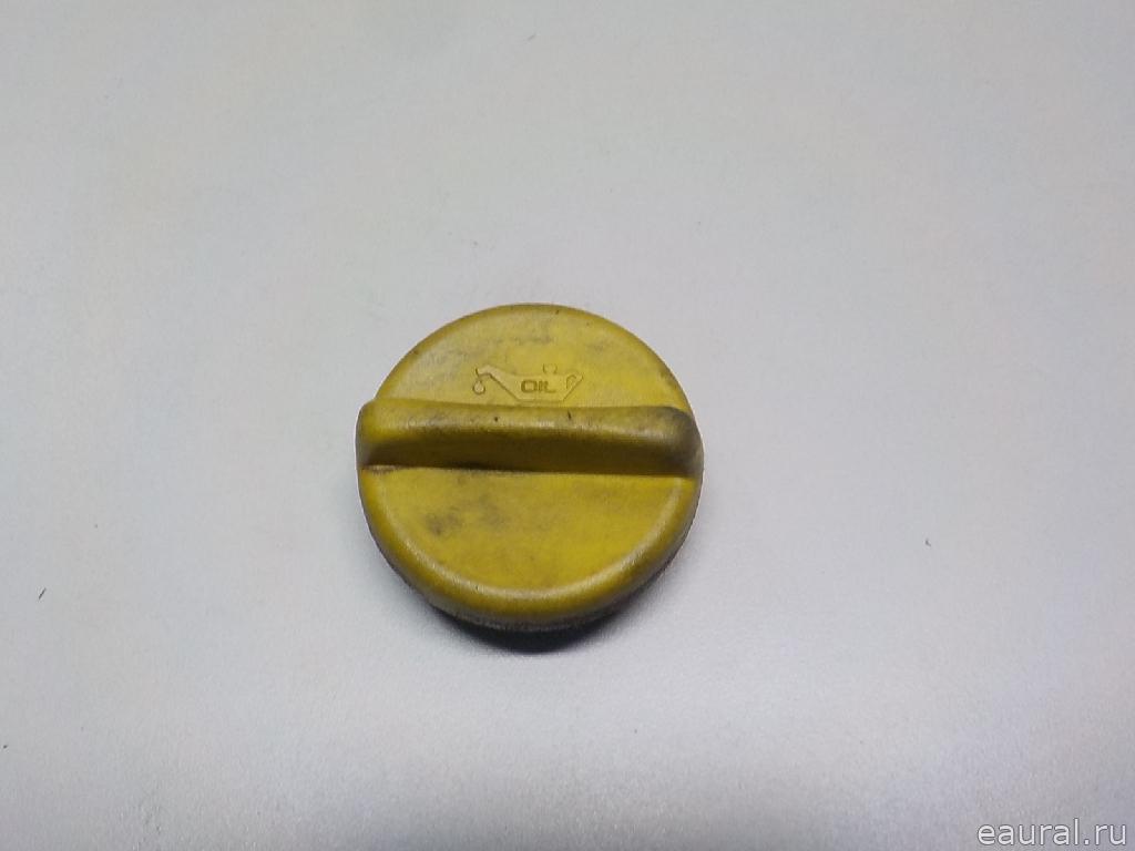 Крышка маслозаливной горловины