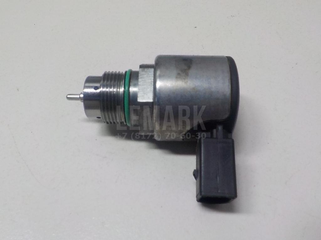 Регулятор давления топлива 04L130764B VAG