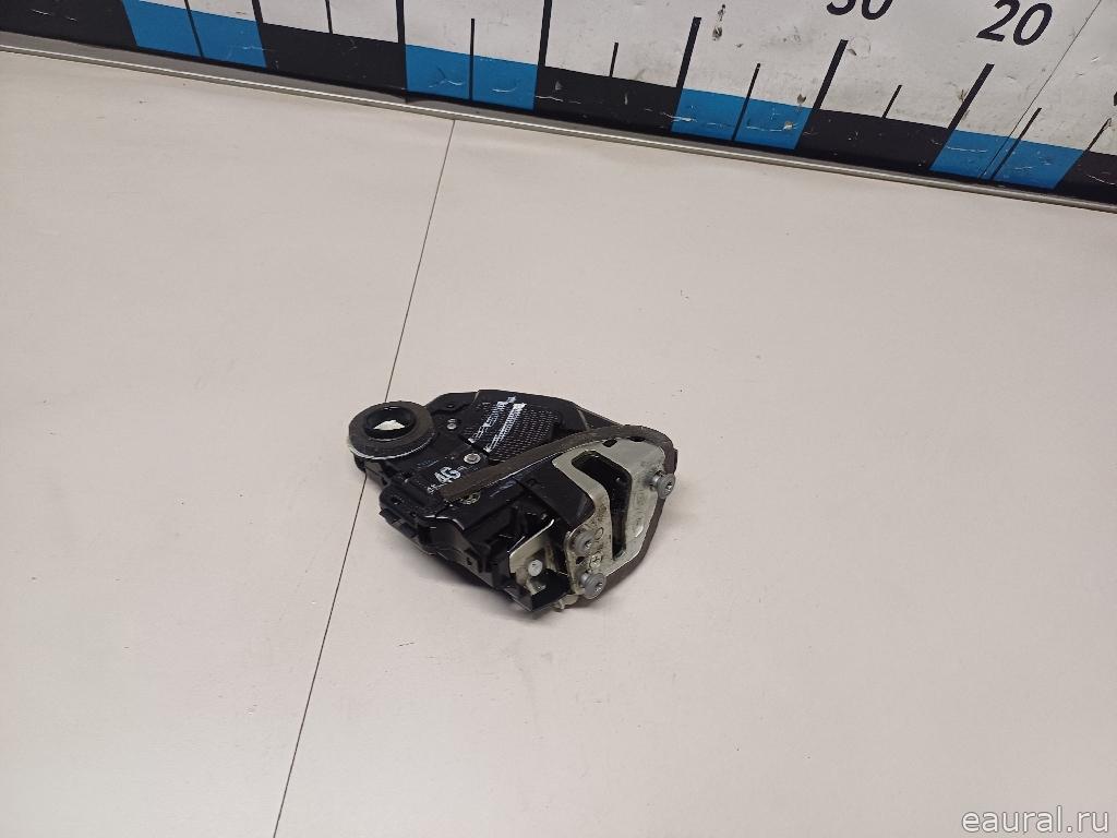 Замок двери задней правой