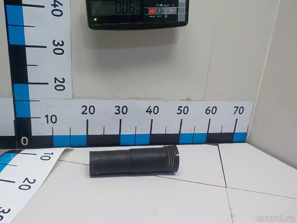 Пыльник заднего амортизатора