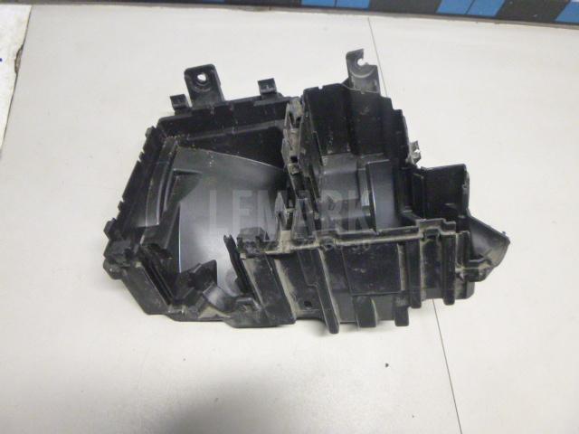 Корпус блока предохранителей 284B9JG01A Nissan