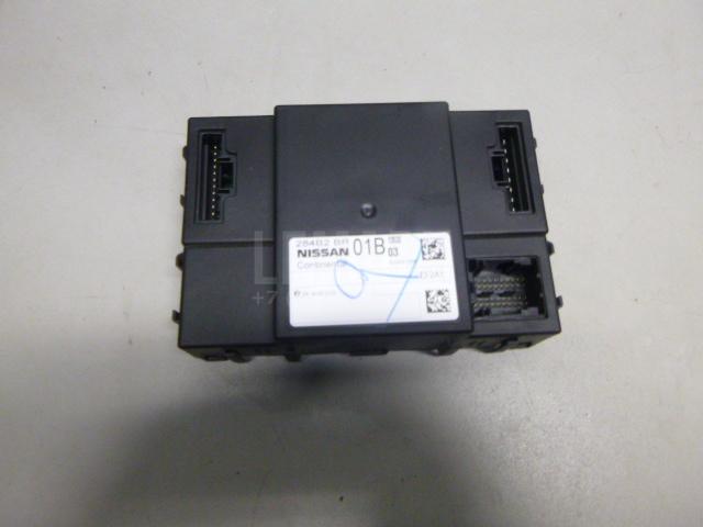 Блок комфорта 284B2BR01B Nissan