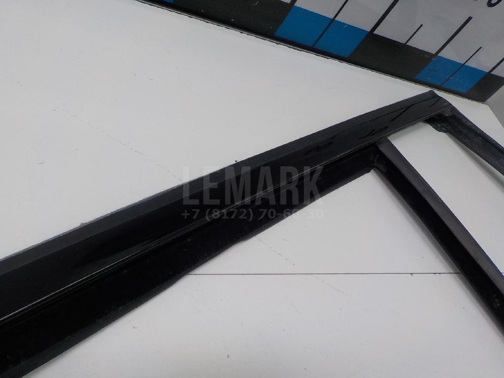 Уплотнитель стекла двери для  BMW X6 F16/F86 2014-2020