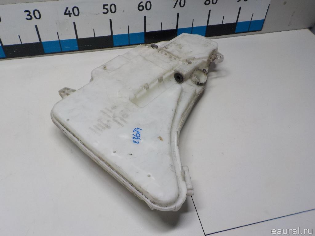 Бачок омывателя лобового стекла