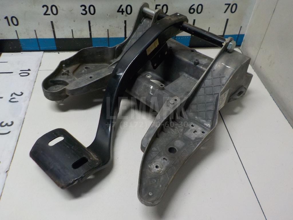 Педаль тормоза 7L0723142B VAG
