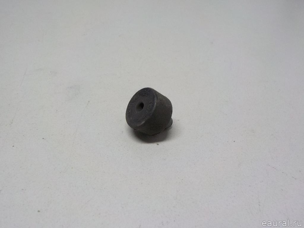 Отбойник капота
