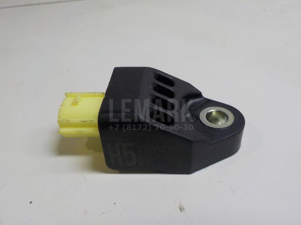 Датчик AIR BAG 8983133050 Toyota