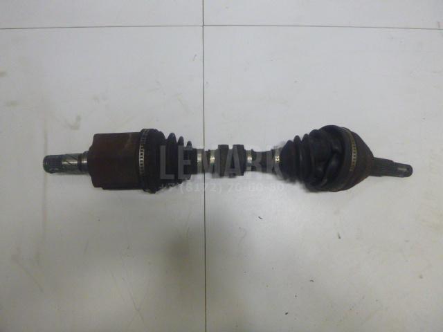 Полуось передняя левая 39101JG74B Nissan