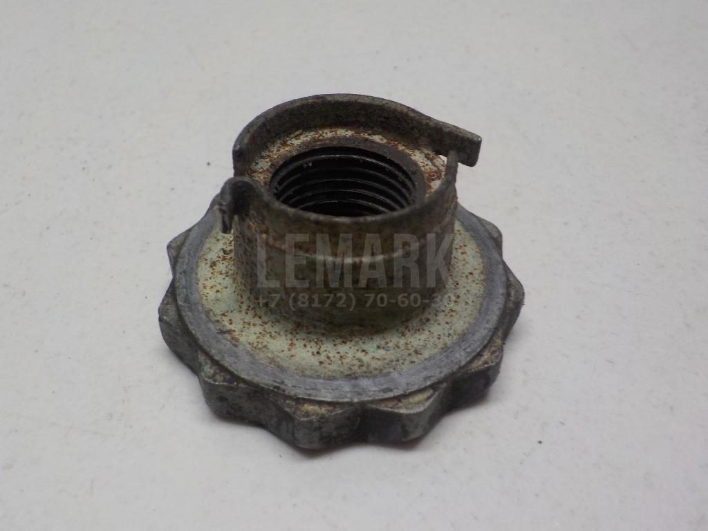 Гайка передней ступицы 6Q0407396B VAG