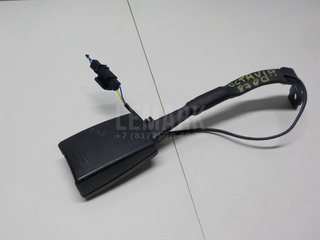Ответная часть ремня безопасности 1Z2858472CFCN VAG