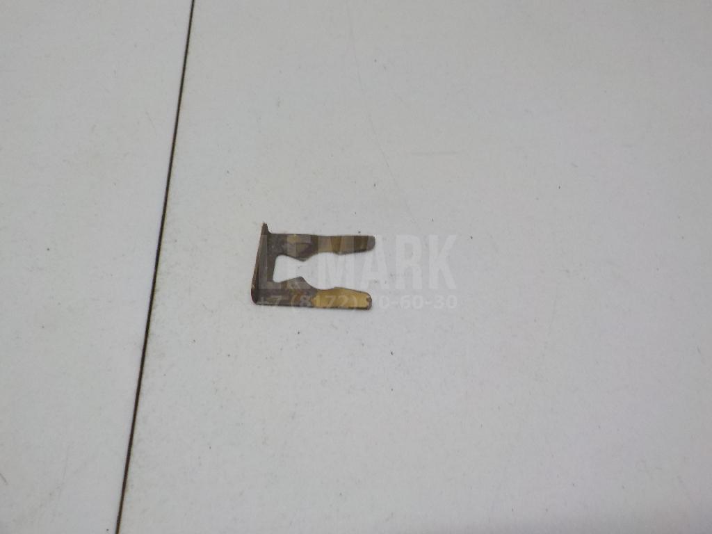Фиксатор троса КПП 6R0713274 VAG