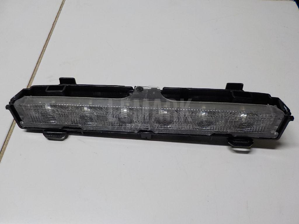Фонарь задний (стоп сигнал) 6RU945087A VAG