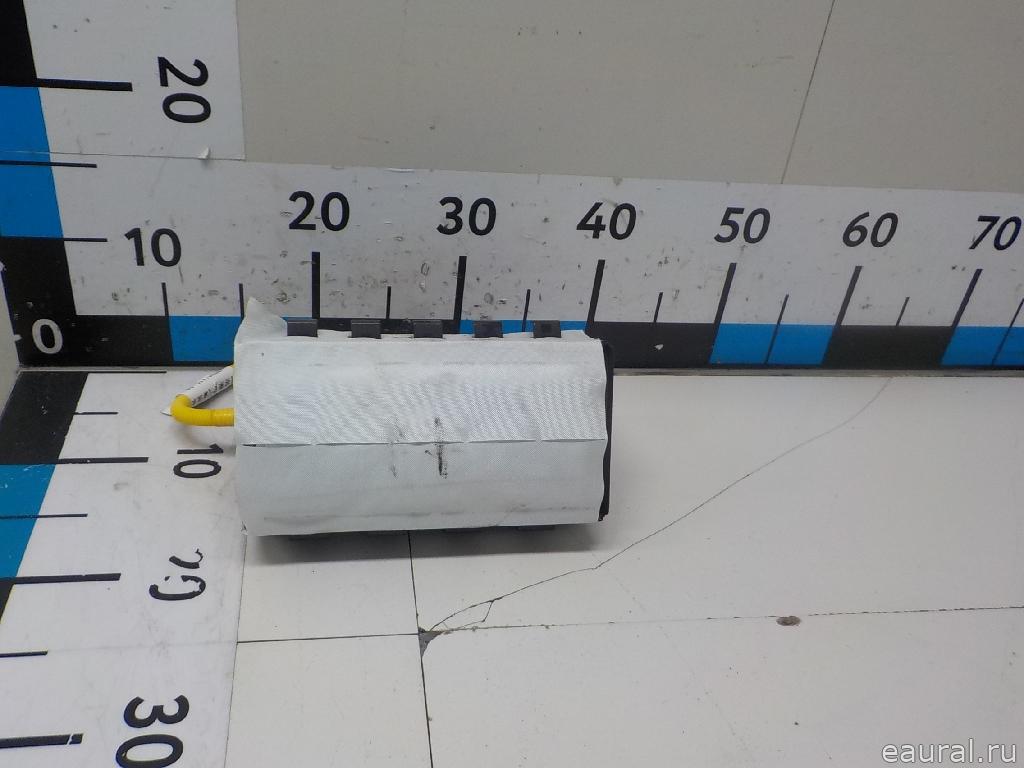 Подушка безопасности пассажирская (в торпедо)