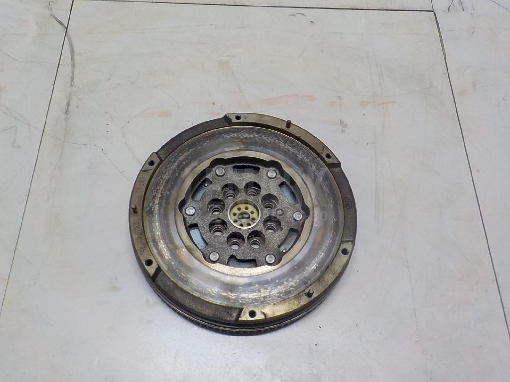 Маховик 232002F052 Hyundai-Kia