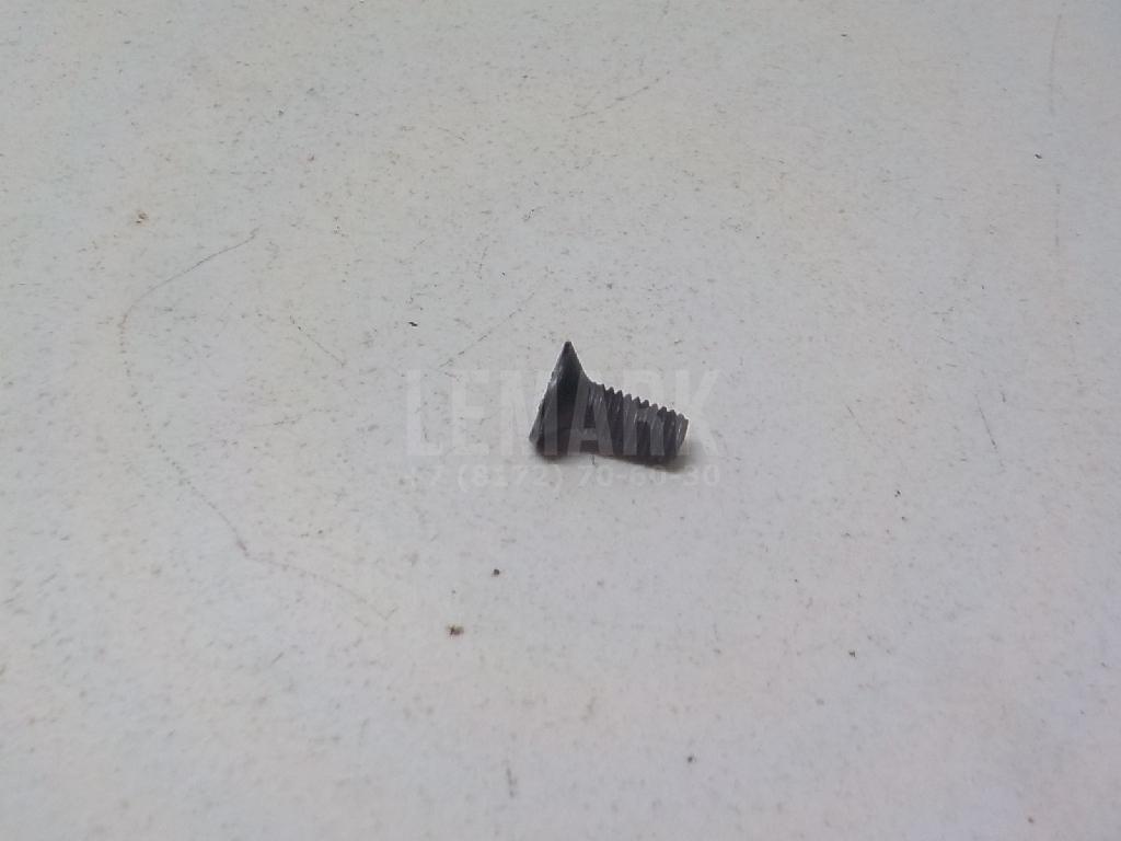 Винт 1220306167E Hyundai-Kia