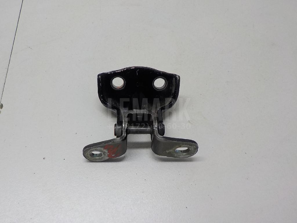 Петля двери задней правой верхняя 793402B000 Hyundai-Kia