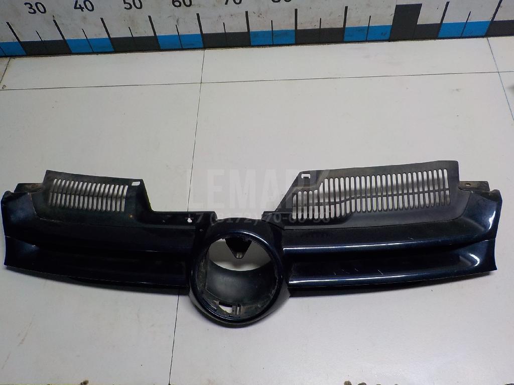 Решетка радиатора 1K0853651AGRU VAG