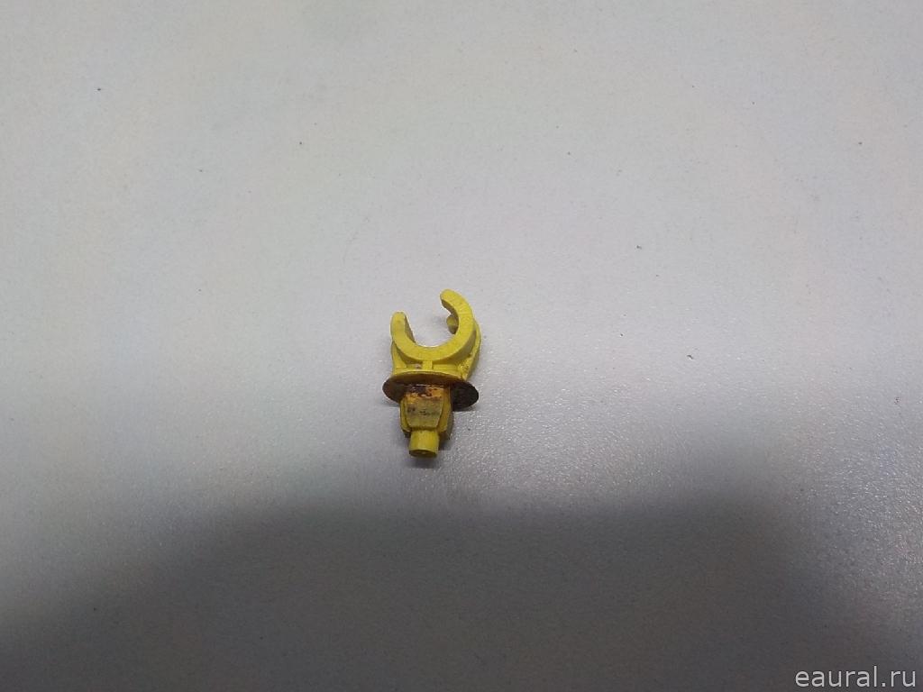 Фиксатор подставки капота