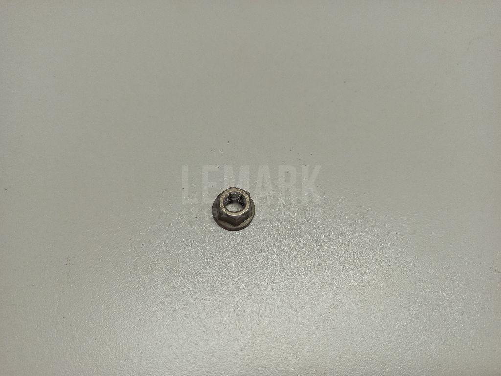 Гайка выпускного коллектора 07119906089 BMW