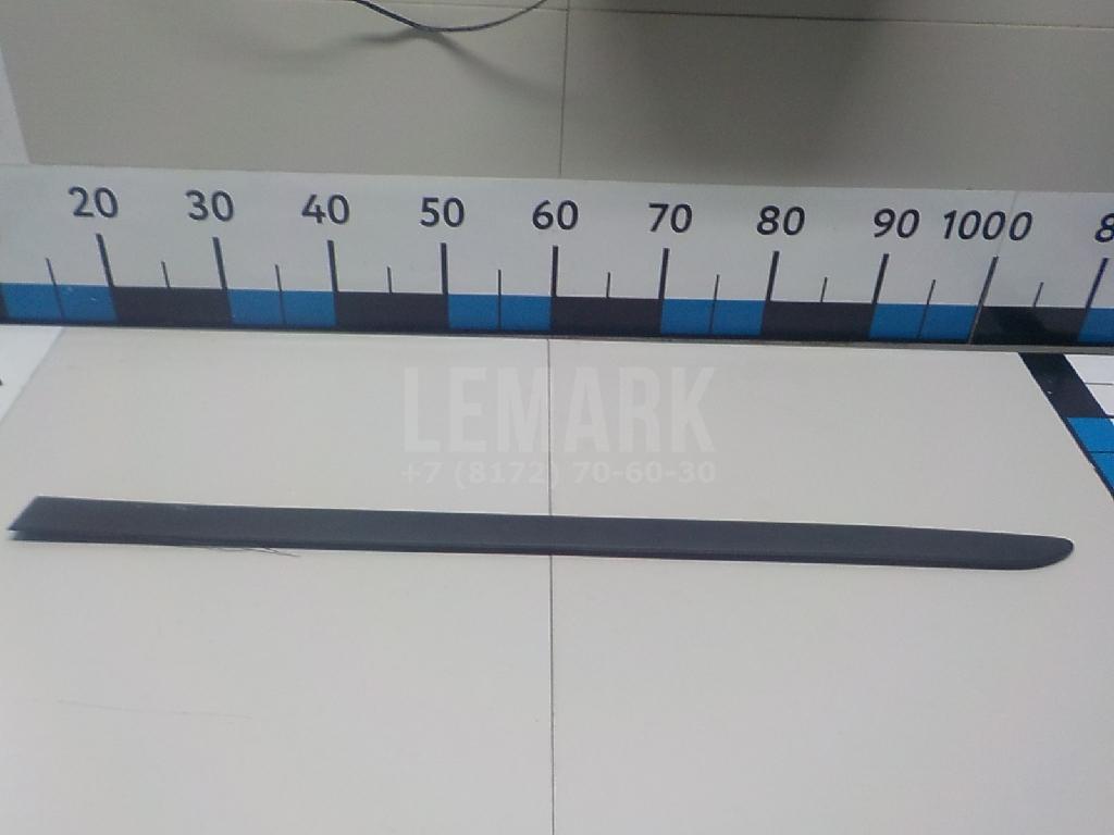 Молдинг задней левой двери 1T0853753F VAG