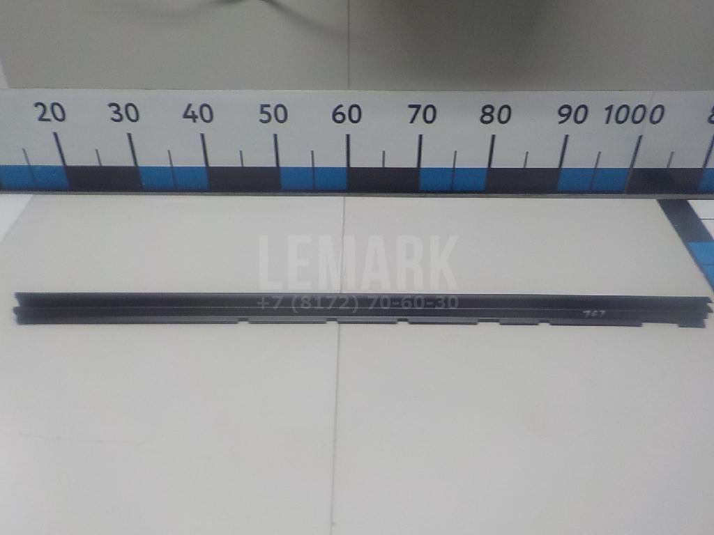 Уплотнитель стекла двери 1T0837472B5AP VAG