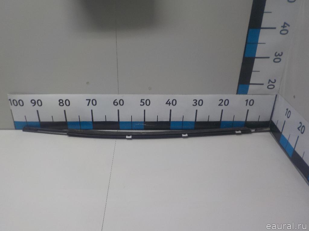 Накладка стекла заднего левого