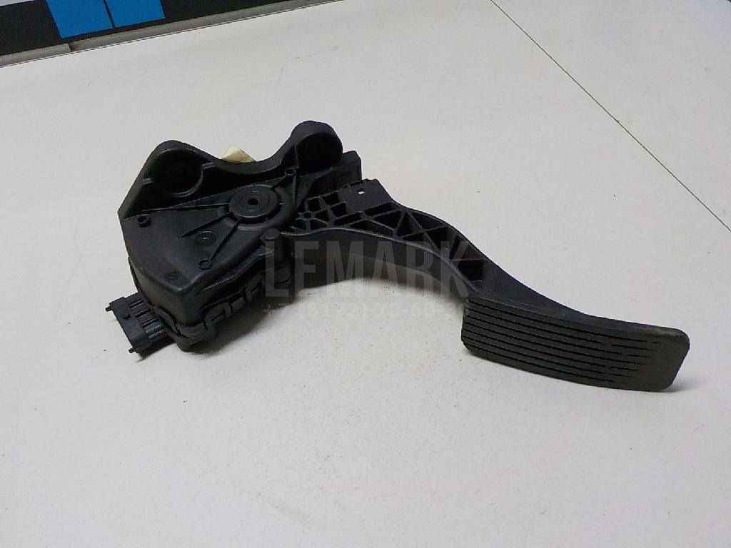 Педаль газа 327002R300 Hyundai-Kia