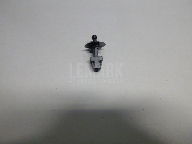 Крепеж (клоп) 1471502 Ford