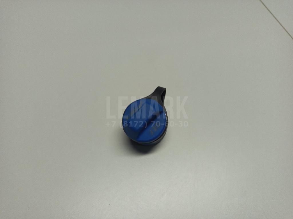 Крышка бака для AdBlue 0004700300 Mercedes Benz