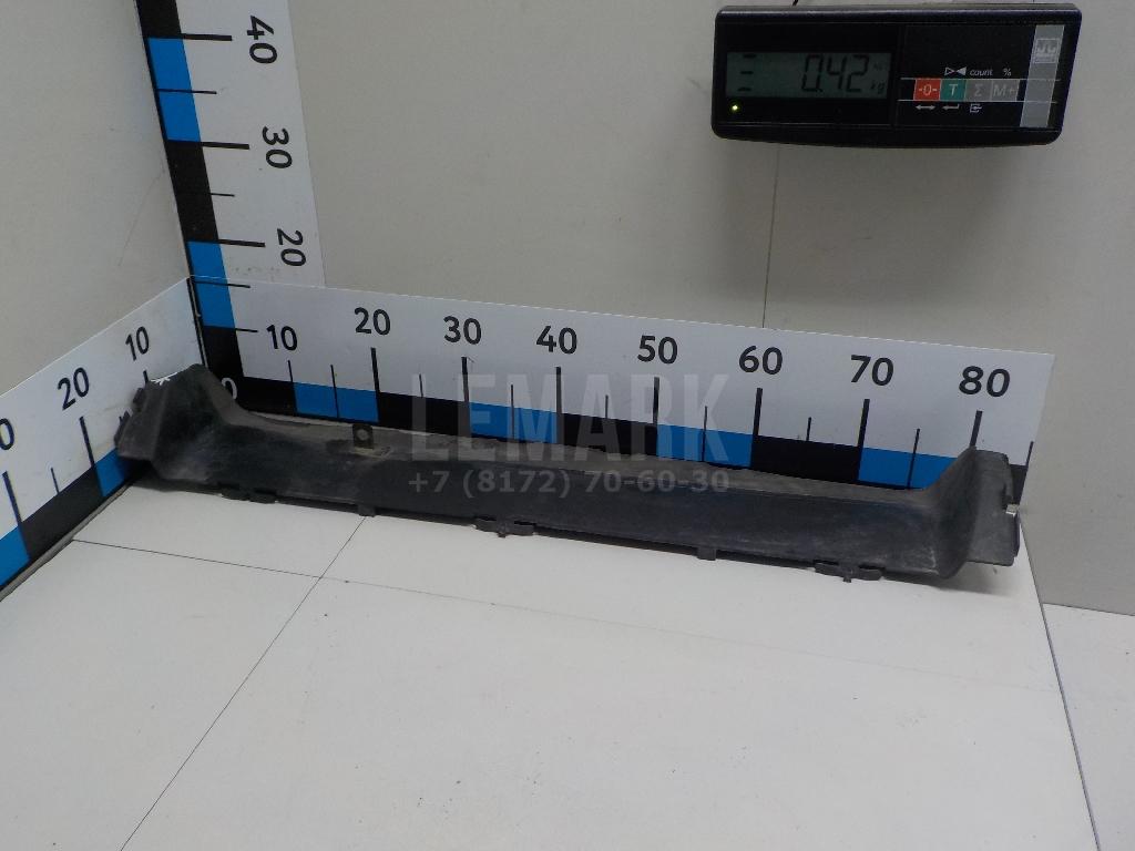 Воздуховод радиатора нижний 5N0121341A VAG