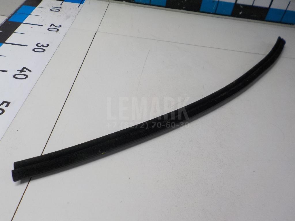 Накладка стекла переднего левого для  BMW 6-serie E64 2004-2009