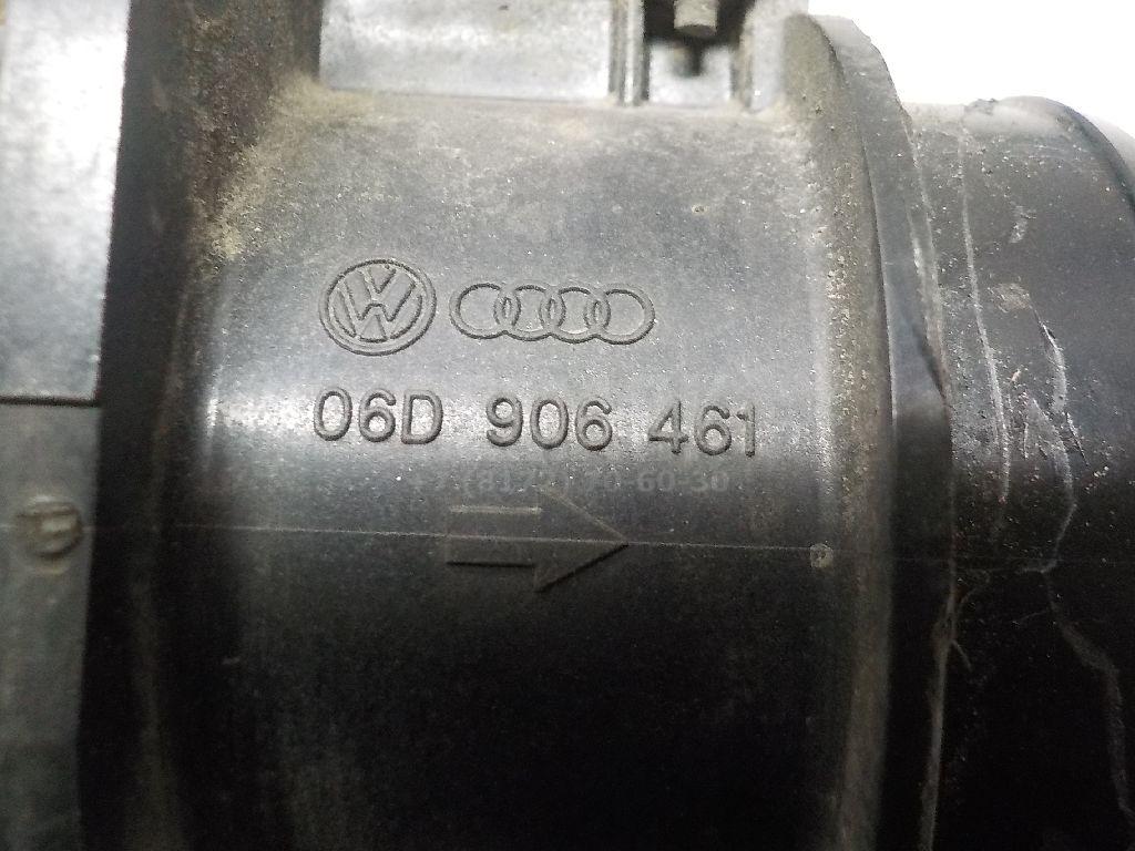 Расходомер воздуха (массметр) для  Audi Q6 2022