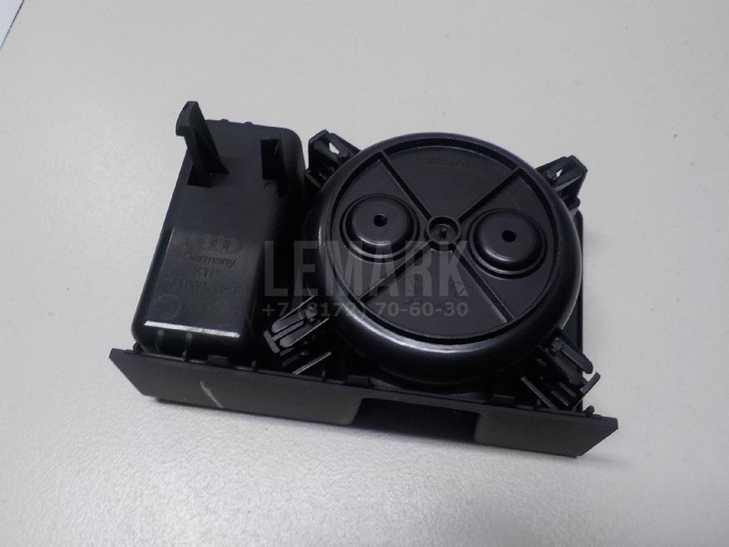 Подстаканник для  Audi TT(8N) 1998-2006