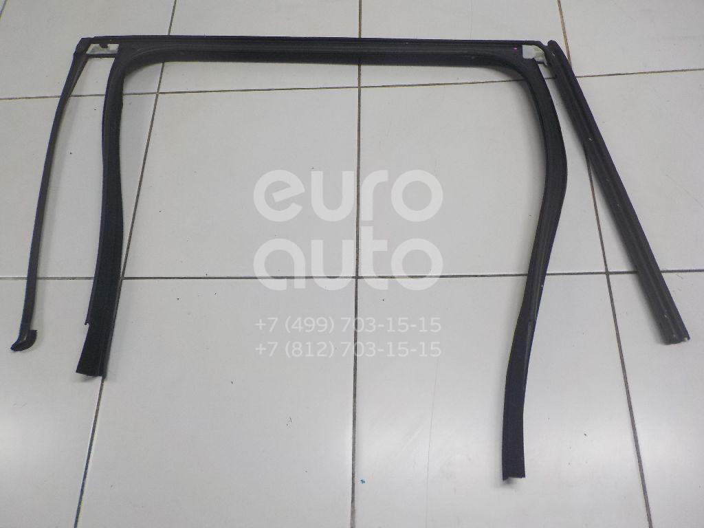 Уплотнитель стекла двери для Porsche Cayenne 2010-2017 в Москве