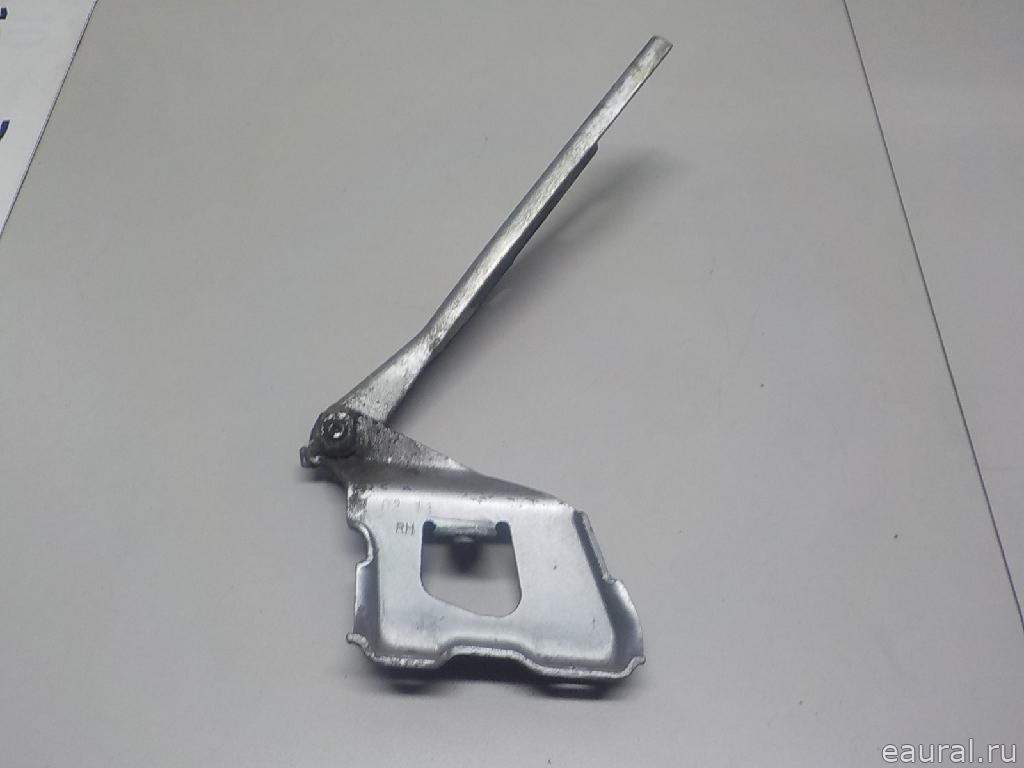 Петля капота правая