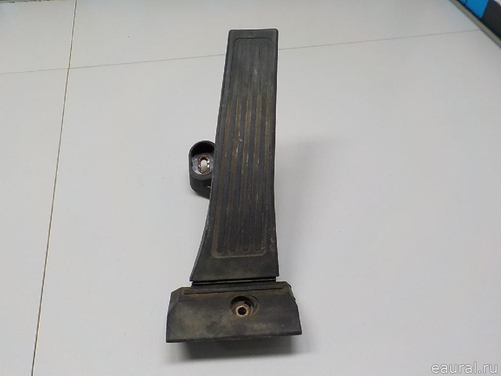 Педаль газа