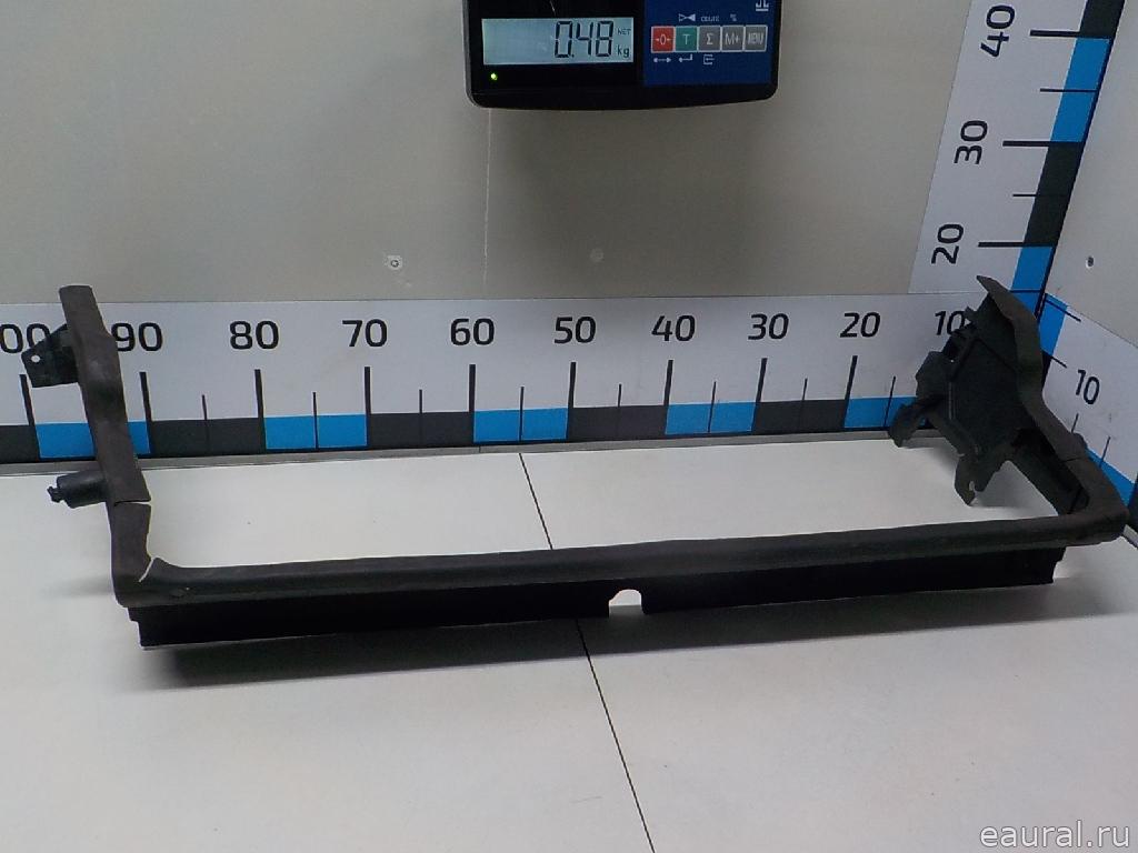 Воздуховод радиатора нижний
